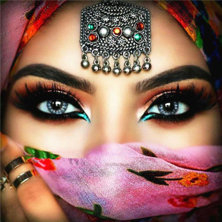  Arabische Frau Maïssa Diamond Painting Frau der Welt