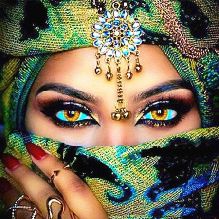  Arab Woman Emna Diamond Painting Woman of the World