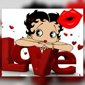 Betty Boop Love diamond painting canvas with shiny red rhinestones