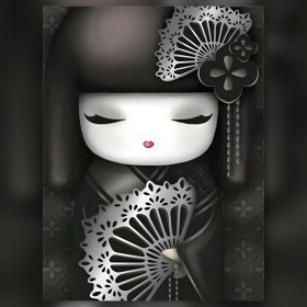 Bambola giapponese kimono nero ventaglio pizzo strass brillanti diamond painting