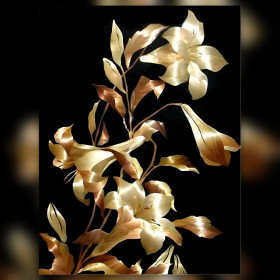 Goldene und weiße Lilien Diamond Painting mit glänzenden Strass auf schwarzem Hintergrund