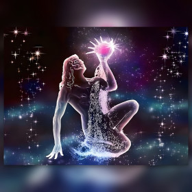 Guardiana cosmica con conchiglia luminosa in diamond painting strass brillanti