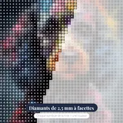 Caniche Royal, Allure Fière – gros plan des diamants