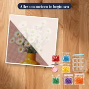Witte madeliefjes in een gele vaas diamantschilderij – pakket klaar om te beginnen