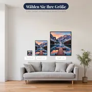 Holzsteg am Bergsee im Morgengrauen – verfügbare Größen