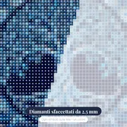Mandala Simmetrico dell'Albero della Vita in Blu – primo piano dei diamanti