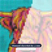Mucca Highland Pop Art dai Colori Vivaci – primo piano dei diamanti