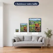 Vache Highland Derrière Son Portail en Bois – tailles disponibles