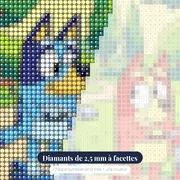 Bluey et Bingo en trottinette au parc – gros plan des diamants