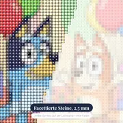 Bluey und Bingo feiern eine bunte Geburtstagsparty – Nahaufnahme der Steine