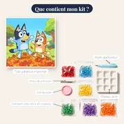 Bluey et Bingo sautant dans les feuilles d'automne – contenu du kit