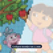 Dora en Boots plukken fruit van een boom – close-up van de steentjes
