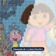 Dora et Babouche explorant une grotte à la lanterne – gros plan des diamants