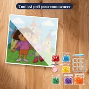 Dora et Babouche devant le château – kit prêt à commencer