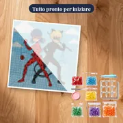 Ladybug e Chat Noir schiena a schiena sui tetti – kit pronto per iniziare