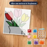Drie Tulpen in Witte Kan – pakket klaar om te beginnen