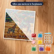 Giraffenmoeder en jong op gouden gras – pakket klaar om te beginnen