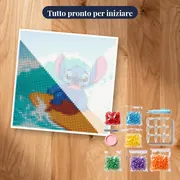 Stitch in surf su un'onda turchese – kit pronto per iniziare