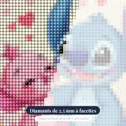 Stitch et Angel, cœurs et fleurs – gros plan des diamants