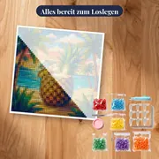 Ananas-Cocktail am Palmenstrand – Set bereit zum Loslegen
