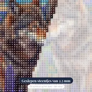 Twee wolven tussen paarse wilde bloemen – close-up van de steentjes