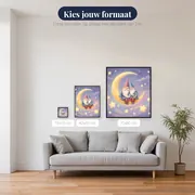 Geliefd kabouterspaar op de maan tussen sterren – beschikbare formaten