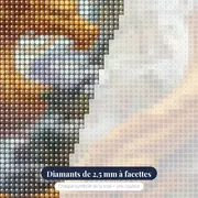 Dragon doré autour de la montagne – gros plan des diamants