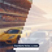 Gelbes Rennauto überholt auf der Geraden – Nahaufnahme der Steine