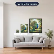 Pavone Reale con Piume Spiegate in Giardino – misure disponibili