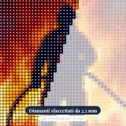 Vigile del Fuoco Eroico tra le Fiamme – primo piano dei diamanti