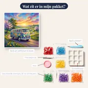 Kleurrijke hippiebus met bloemen op landweg – inhoud van het pakket