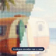 Retro strandcaravan met surfplanken – close-up van de steentjes