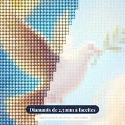 Colombe à la branche d'olivier – gros plan des diamants