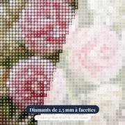 Diamond Painting Pivoines Roses dans un Vase Doré – gros plan des diamants