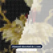 Fiori neri e gialli Alicia – primo piano dei diamanti