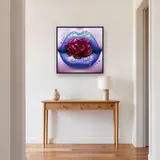 Glossy Purple and Flamboyant Rose Lips – Hallway