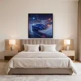 Blauer Rennwagen im Regen bei Nacht – Schlafzimmer