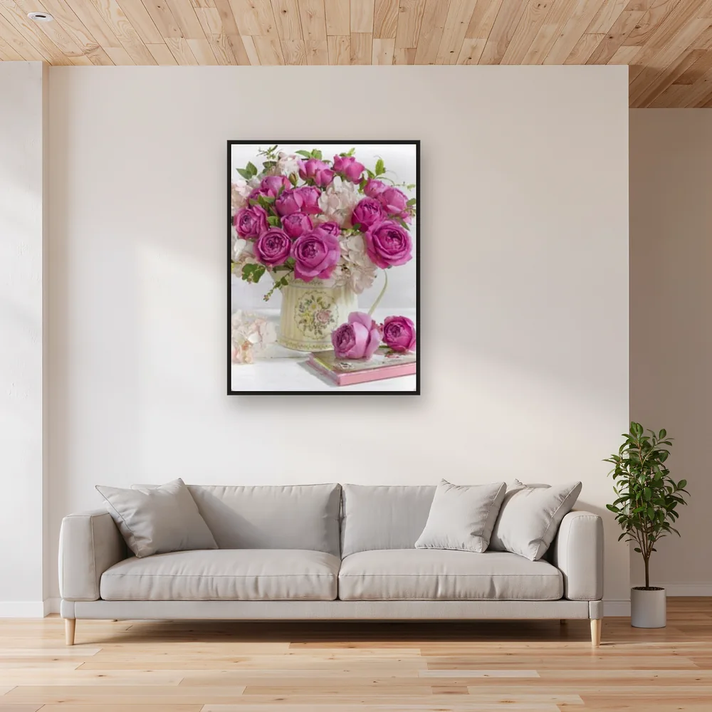 Diamond Painting Roses Fuchsia dans un Vase Fleuri – Salon