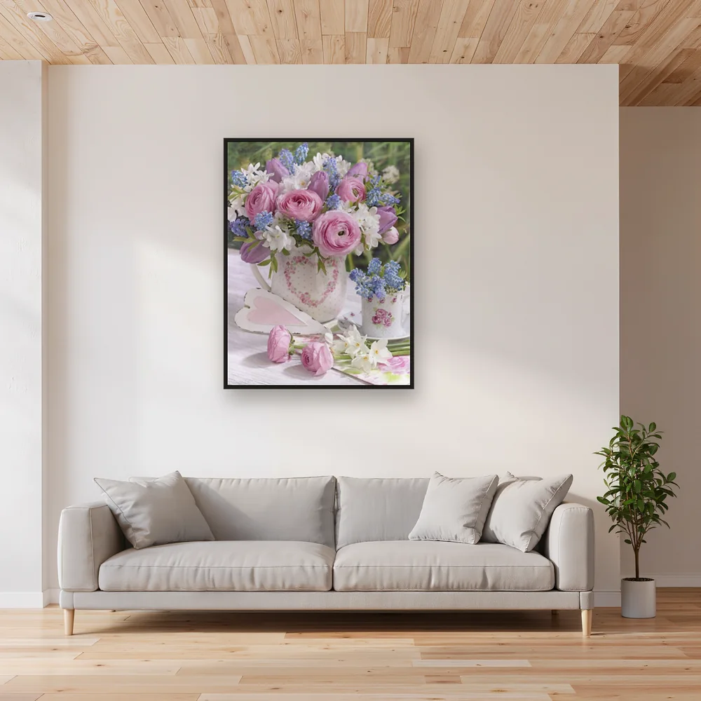 Diamond Painting Bouquet Printanier aux Renoncules et Muscaris – Salon