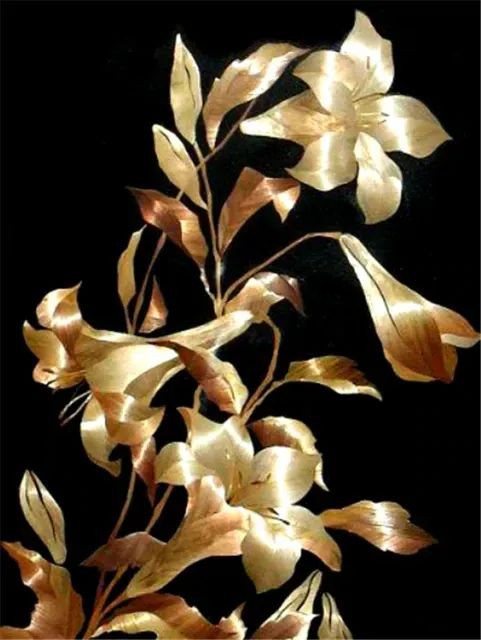 Aperçu du résultat final du diamond painting Fiori neri e gialli Emy.