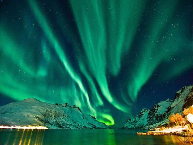 Aperçu du résultat final du diamond painting Pittura a diamante Aurora boreale cinese.