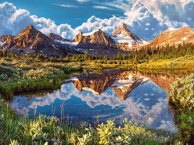 Aperçu du résultat final du diamond painting Paysage : Le Miroir des Montagnes.