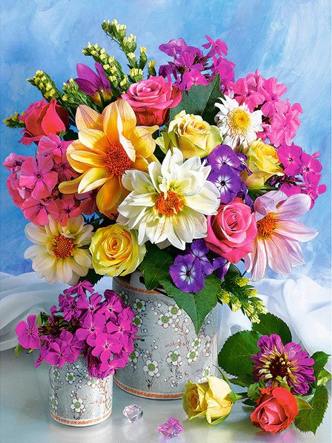 Aperçu du résultat final du diamond painting Multicolor Spring Bouquet.
